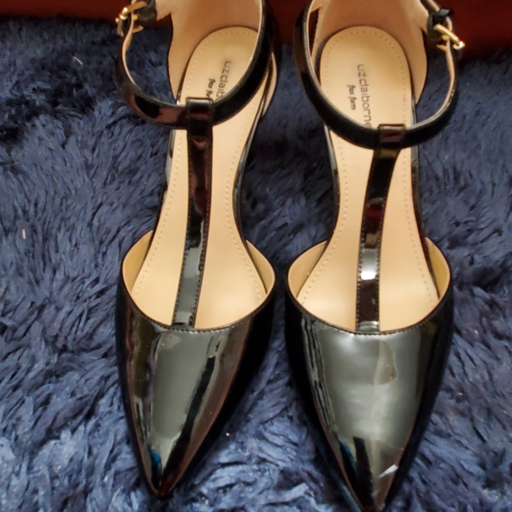 Liz Claiborne Harlan Heels